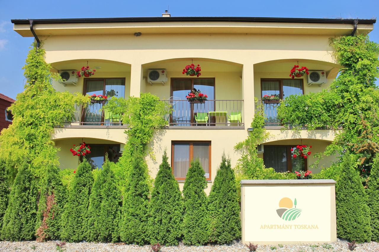 Toskána Veľký Meder Exterior foto